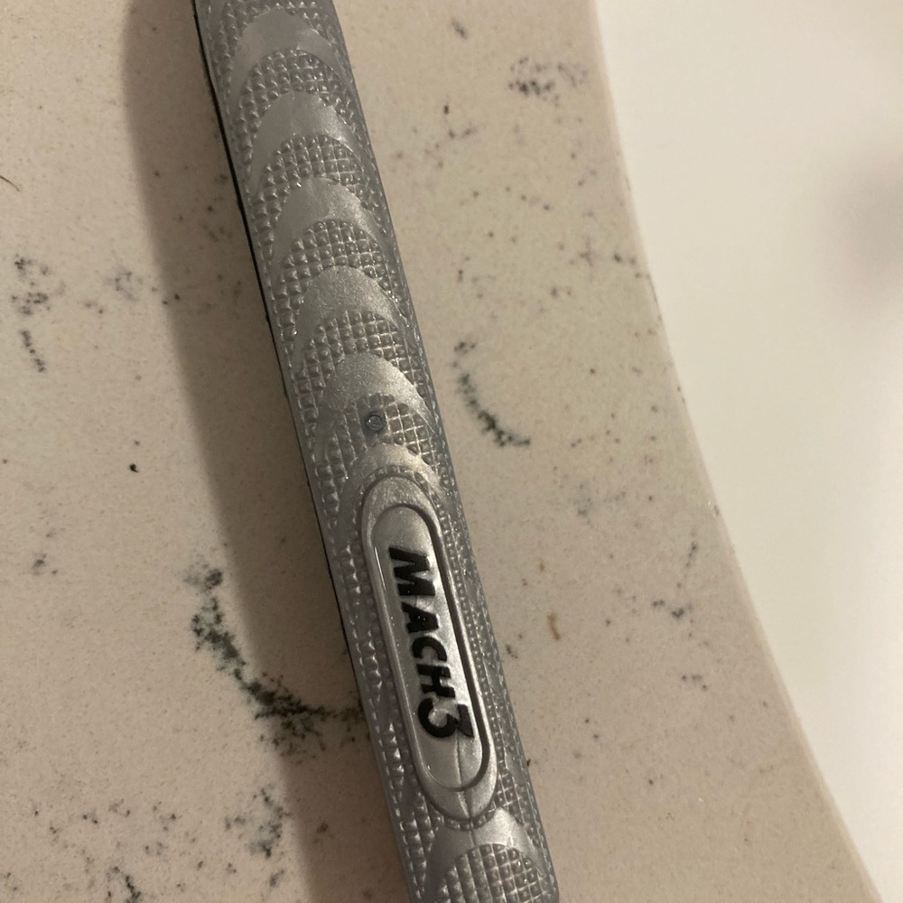 Gillette Razor Handle - Picture 2 of 3
